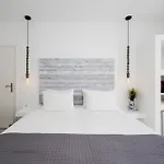 Flisvos Apartment Naxos City