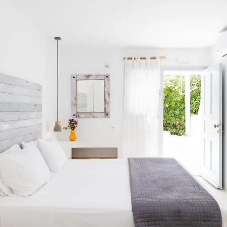 Apartment Flisvos