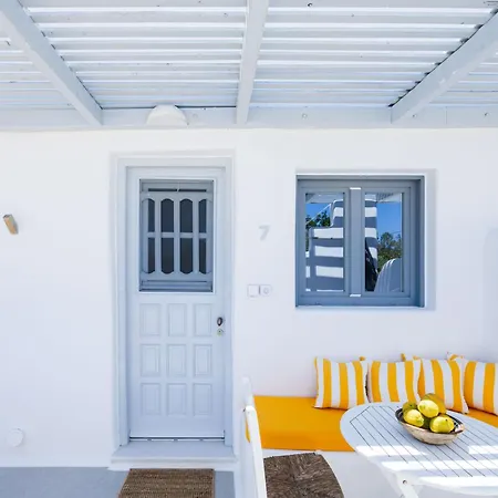 Flisvos Apartment